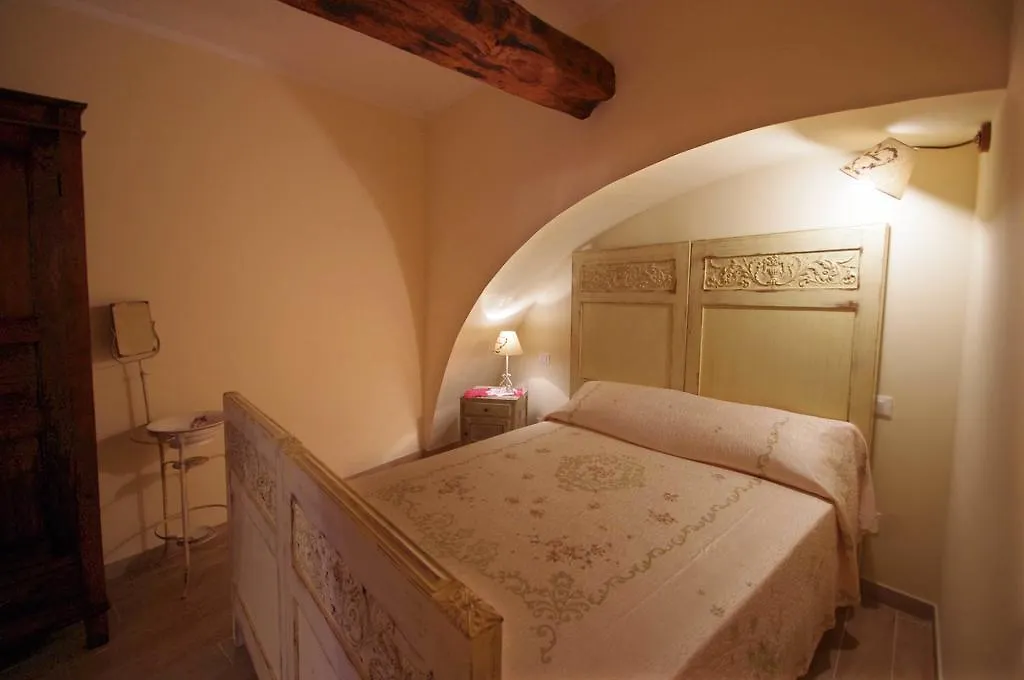 Il Mulino Del Castello Apartment Garlenda Italy